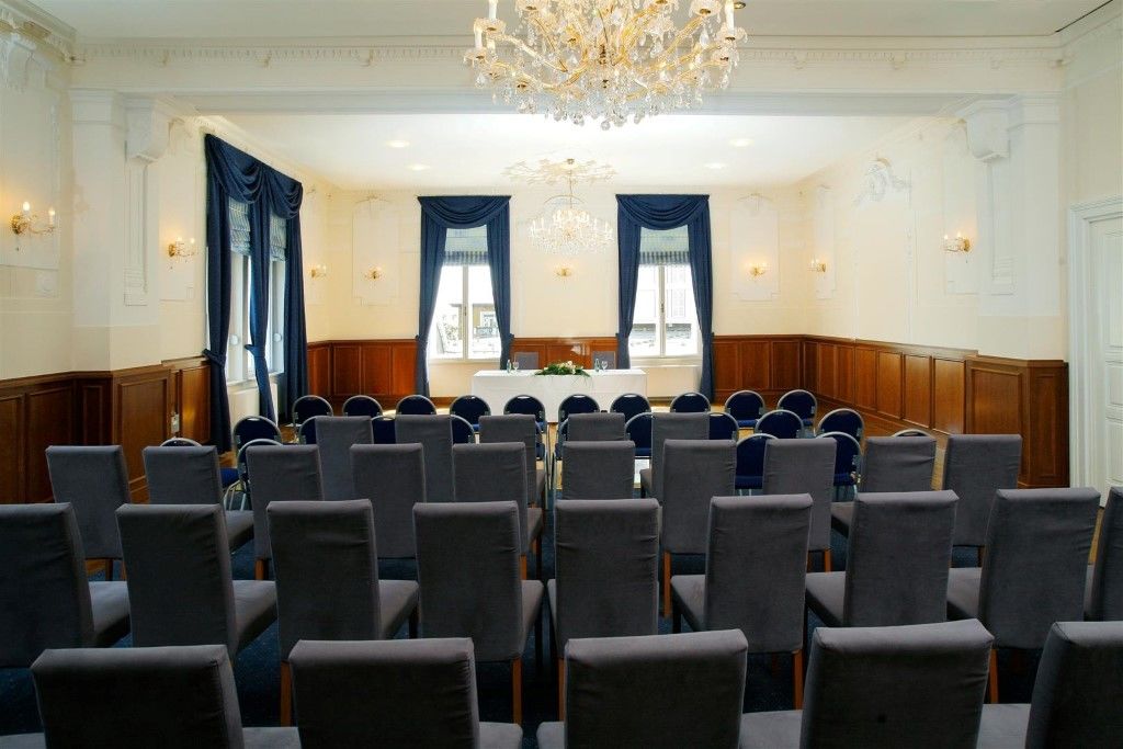 Bristol Hotel